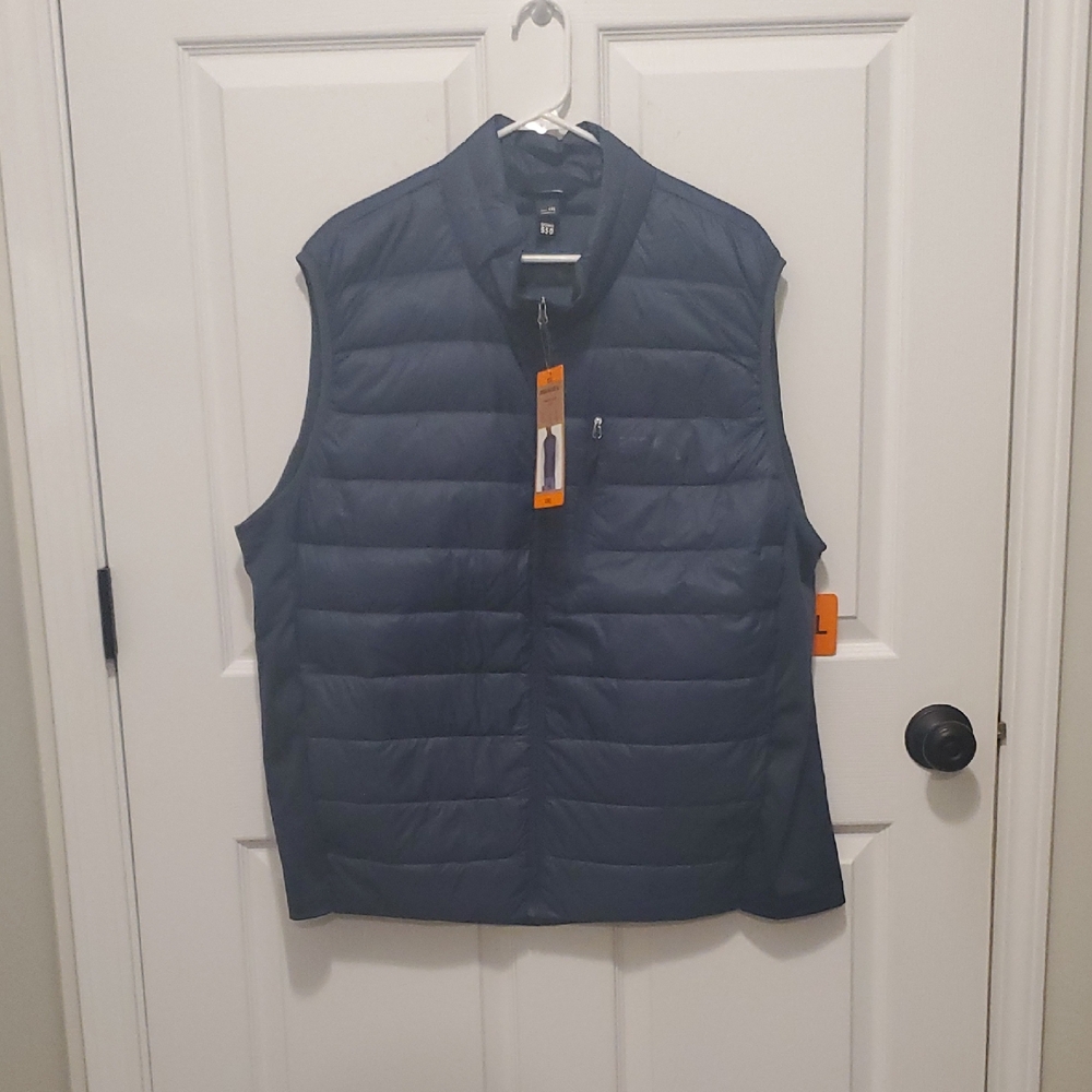 Eddie Bauer Dark Navy Quilted Puffer Vest